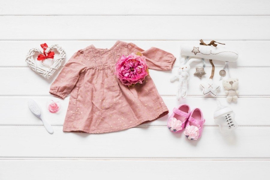 how to make fast cash selling clothes