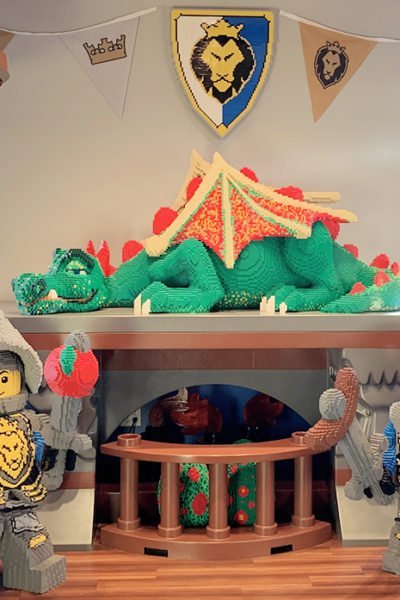 dragon's den to eat after legoland