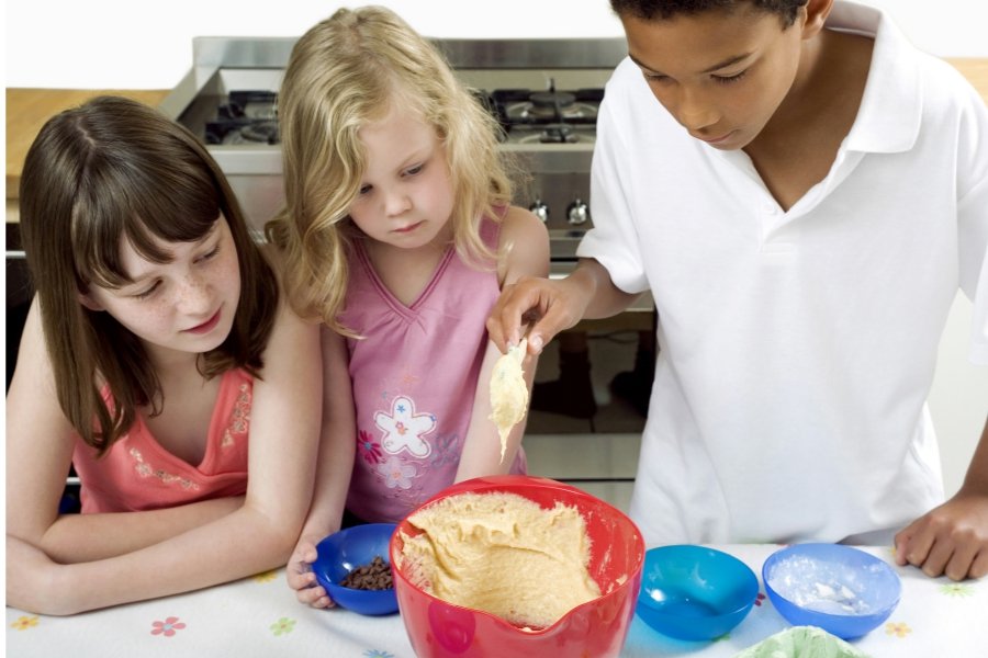 cooking at free virtual summer camp